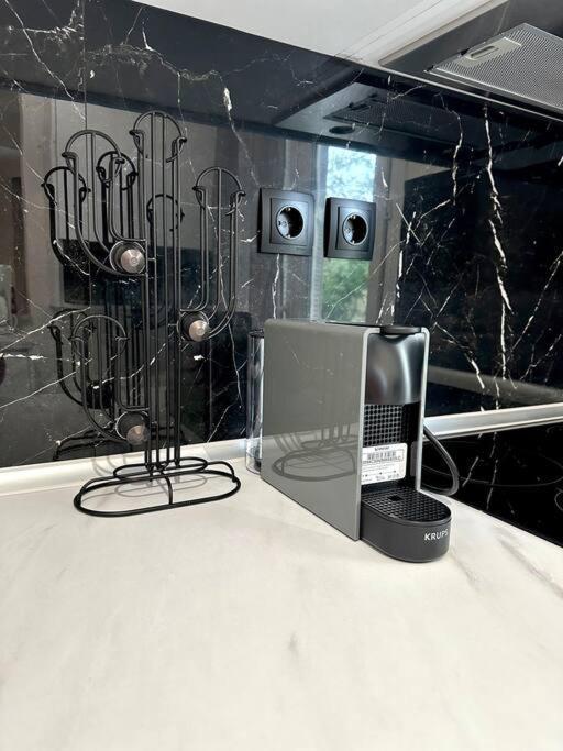 The “Roman Market” Lux Apartment Tesalonika Bagian luar foto